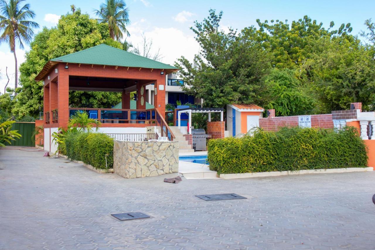 Residencial Sfa Pedernales Villa Eksteriør bilde