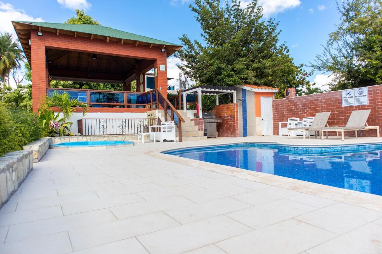Residencial Sfa Pedernales Villa Eksteriør bilde